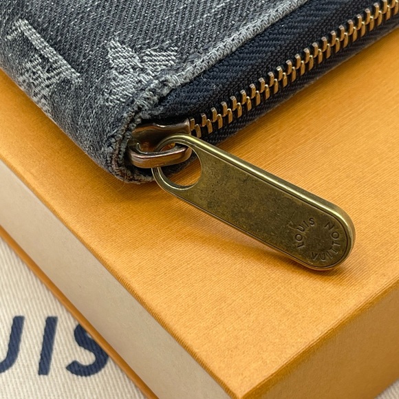 Louis Vuitton Denim Blue Jean Monogram Long Round Zippy Wallet Clutch Rare LV - Picture 5 of 15